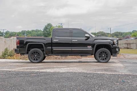 3.5 Inch Lift Kit UCA N3 Struts Red Silverado/Sierra 1500 (07-13) Rough Country