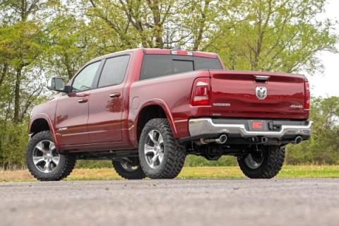 3.5 Inch Lift Kit N3 Struts Red Ram 1500 2WD/4WD (2019-2026) Rough Country