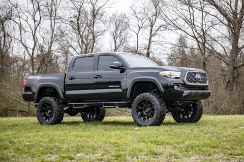 6 Inch Lift Kit N3 Struts Toyota Tacoma 2WD/4WD (2016-2023) Rough Country