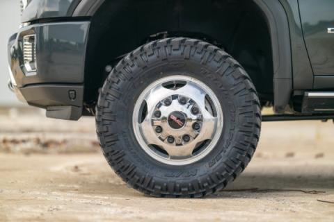 3 Inch Lift Kit Red Sierra/Silverado 3500 HD 2WD/4WD (20-26) Rough Country
