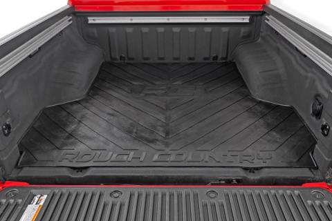 Bed Mat 5 Foot Bed RC Logo Nissan Frontier 2WD/4WD (2005-2026) Rough Country