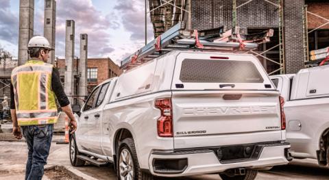 Tacoma Truck Bed Cap SmartCap EVOc Commercial White For 24-26 Toyota Tacoma 5 Foot Standard Bed RSI SmartCap