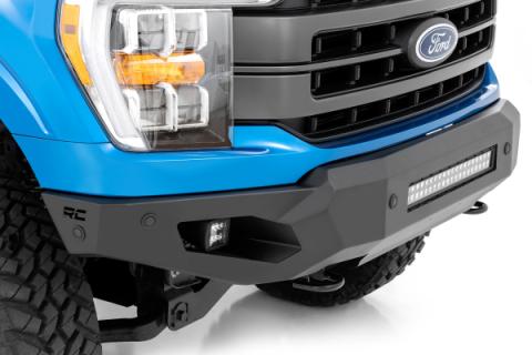 High Clearance Front Bumper LED Lights &amp; Skid Plate Ford F-150 (21-23) Rough Country