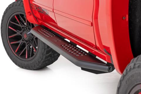 OV2 Running Boards Side Step Bars Crew Cab Silverado/Sierra 1500/2500HD/3500HD (07-19 &amp; Classic) Rough Country