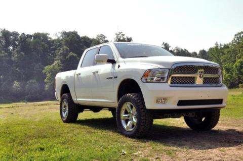 4 Inch Lift Kit M1 Struts Ram 1500 4WD (2012-2018 &amp; Classic) Rough Country