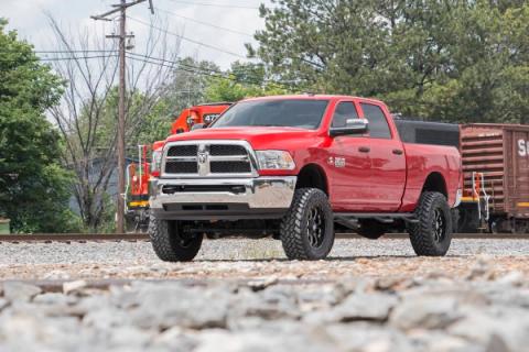 5 Inch Suspension Lift Kit Coil Spacers Radius Drops 13-15 RAM 3500 4WD Rough Country