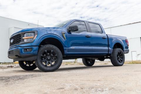 3 Inch Lift Kit Fabbed UCA Vertex Ford F-150 4WD (2021-2026) Rough Country