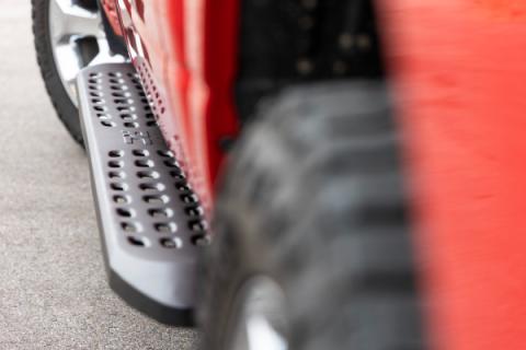 RPT2 Running Boards Crew Cab Black Ram 1500 2WD/4WD (2009-2018 &amp; Classic) Rough Country