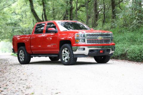 2.0 Inch GM Strut Leveling Kit 14-18 1500 PU Rough Country