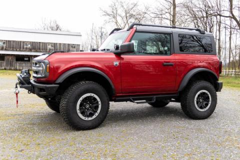 2.5 Inch Lift Kit Ford Bronco 4WD 21-Up Rough Country