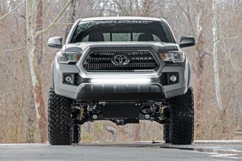 Toyota 30 Inch Cree LED Bumper Kit Black Series w/ Cool White DRL (16-19 Tacoma) Rough Country