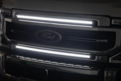LED Light Kit Grille Mount 30 Inch DRL Ford F-250/F-350 Super Duty (17-22) Rough Country