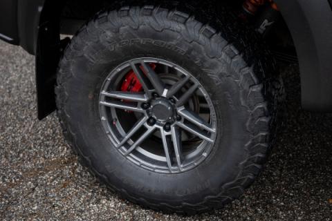 Caliper Cover Red Electric Parking Brakes 18-Up Ford Expedition F-150 Rough Country