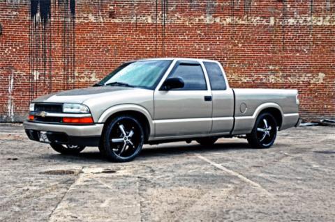2 Inch/2.5 Inch Lowering Kit 91-03 Sonoma 83-97 S10 Blazer Rough Country