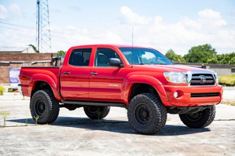 3.5 Inch Lift Kit Red UCA N3 Struts w/ Rear Leaf Springs Toyota Tacoma 2WD/4WD (2005-2023) Rough Country