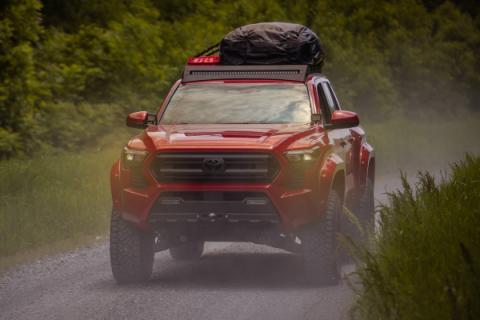 3.5 Inch Lift Kit N3 w/ Rear Shocks Toyota Tacoma 4WD (2024-2026) Rough Country