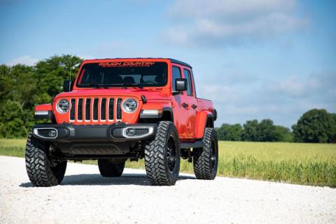 3.5 Inch Lift Kit Springs V2 Jeep Gladiator JT 4WD (2024-2025) Rough Country