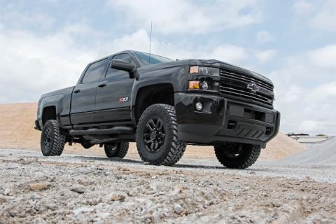 3.5 Inch Lift Kit V2 w/ Overloads Silverado/Sierra 2500HD/3500HD (11-19) Rough Country