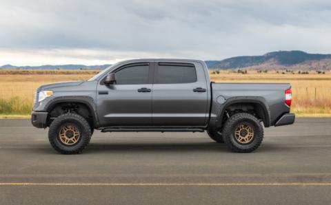 Pocket Fender Flares White Toyota Tundra 2WD/4WD (2014-2021) Rough Country
