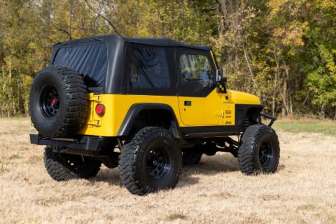Black Daytona, 16x8 (8x6.5) Wheel Rough Country