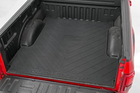 Bed Mat 5 Foot 5 Inch Bed with RC Logo 02-Up Ram 1500 2WD/4WD Rough Country