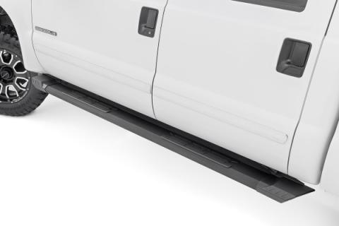 HD2 Aluminum Running Boards Super Crew Cab Ford F-250/F-350 Super Duty (99-16) Rough Country