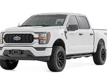 OV2 Running Boards Side Step Bars Crew Cab Ford F-150/Lightning/F-250/F-350 (15-26) Rough Country