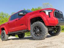 Oval Nerf Steps Crew Cab Black Toyota Tundra 2WD/4WD (22-23) Rough Country
