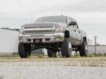 7.5 Inch Lift Kit M1 Struts/M1 Silverado/Sierra 1500 4WD (07-13) Rough Country