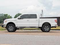 3 Inch Lift Kit M1 Struts Red Ford F-150 4WD (2009-2013) Rough Country