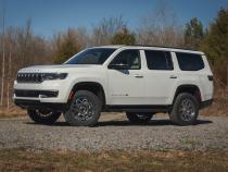 3 Inch Lift Kit Jeep Wagoneer 4WD (2022-2025) Rough Country