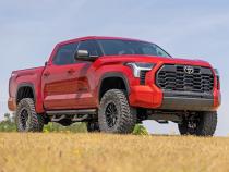 6 Inch Lift Kit N3 Strut Rear Coil Toyota Tundra 4WD (2022-2026) Rough Country