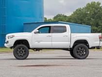 6 Inch Lift Kit Toyota Tacoma 2WD/4WD (2005-2015) Rough Country