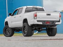 6 Inch Lift Kit Toyota Tacoma 2WD/4WD (2005-2015) Rough Country