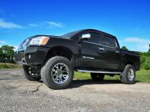 6 Inch Lift Kit Nissan Titan 2WD/4WD (2004-2015) Rough Country