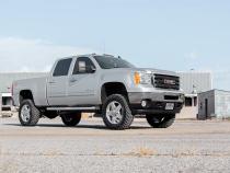 3.5 Inch Lift Kit w/ Overloads Silverado/Sierra 2500HD/3500HD (11-19) Rough Country